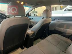 هیۆندای ئەلەنترا